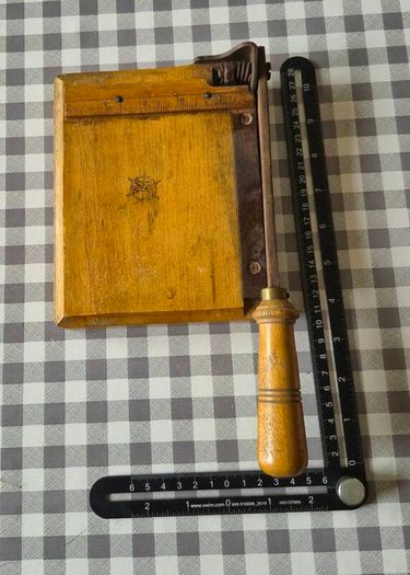 Vintage photography guillotine