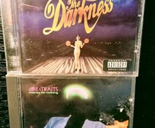 Dire Straits And The Darkness. CDs