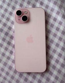 iPhone  15