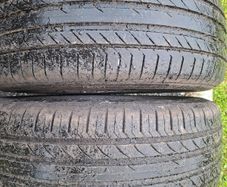 2x 235/55/19 Continental