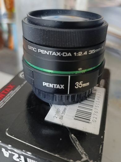 Pentax DA35 mm lens