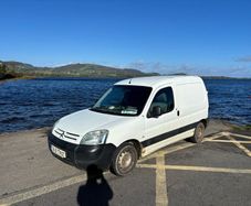 Citroen berlingo, with test