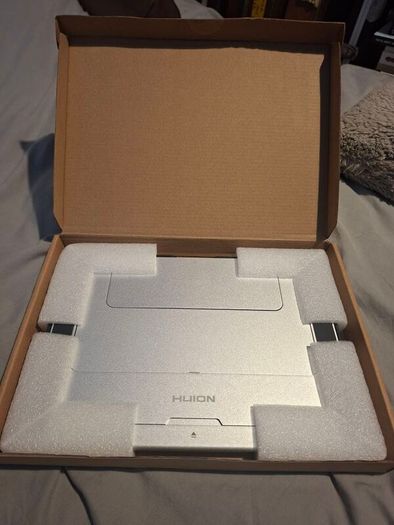 Adjustable Foldable Tablet/Laptop Desk Stand - BRAND NEW