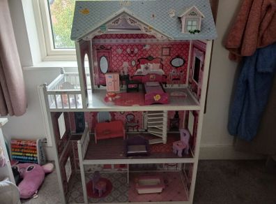 dollhouse
