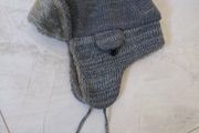 Wooly hat