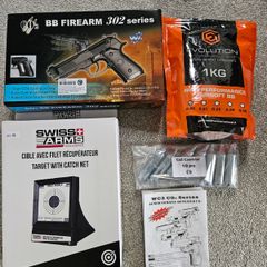 BB Firearm 302 Series CO2 Airsoft Pistol Bundle + Target + BBs + CO2 Canisters