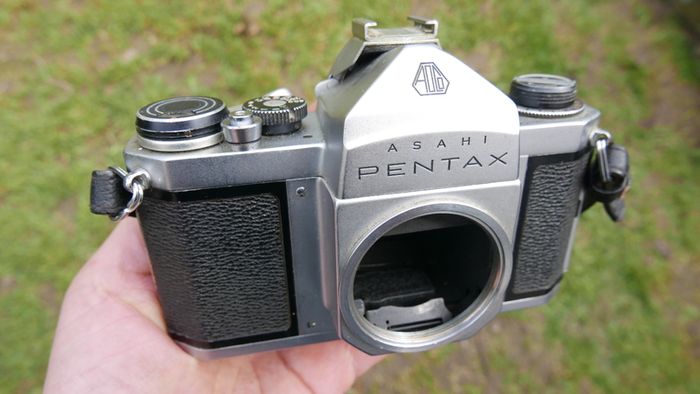 Asahi Pentax SL SLR 35mm Film Camera silver Body From JAPAN working
