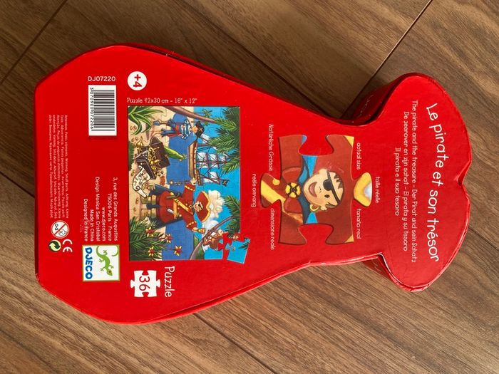 Jigsaw Djeco pirate puzzle
