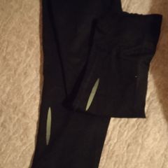 Under Armour 3/4 length sports leggings