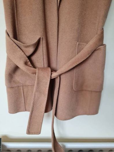 Michael kors belted sleeveless waistcoat Size medium tan wool In excellent condition