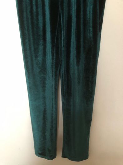 Gorgeous WalG velvet jumpsuit size L/12 Christmas party