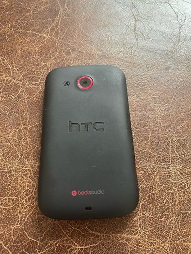 HTC desire C mobile phone