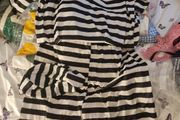 Jail bird outfit