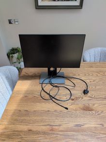 Dell U2417H Ultra Sharp 24" Infinity Edge LED Monitor