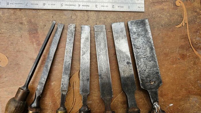 7 chisels