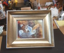 Owl holographic picture