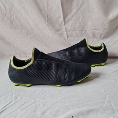 Puma firm ground slip on boots Size 12 eu 47 in good condition