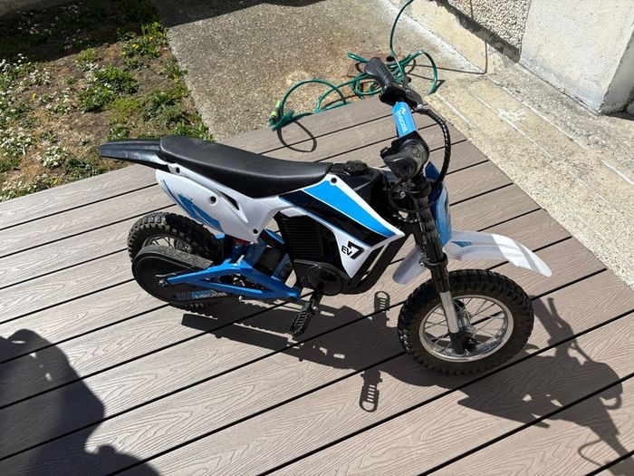electric scrambler