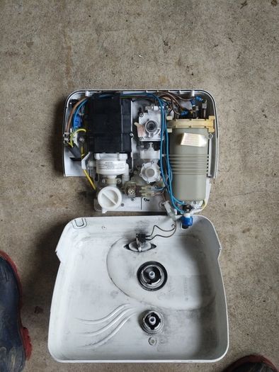 shower Triton t90si for parts