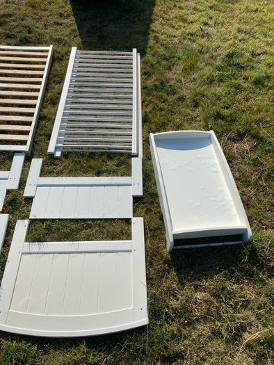 Mamas & Papas Cot bed FREE