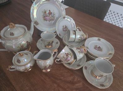 Vintage Chodziez 24 Piece Lustreware Tea Set