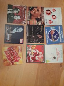 Christmas CDs x9