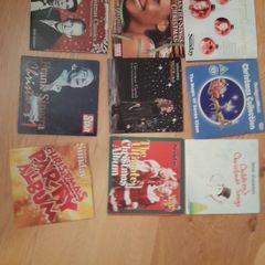 Christmas CDs x9