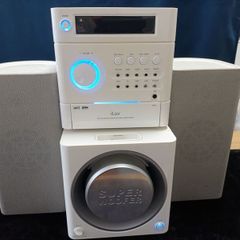iLuv i7500 Mini CD MP3 Stereo System w DockingStation- White