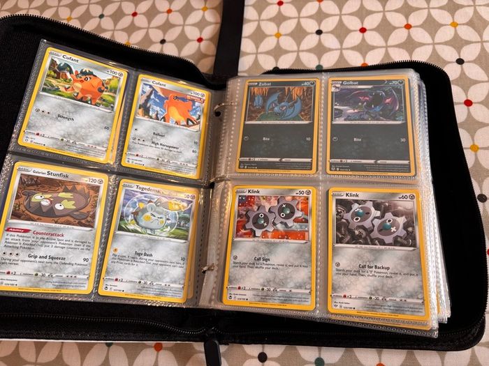 Pokemon folder and cards