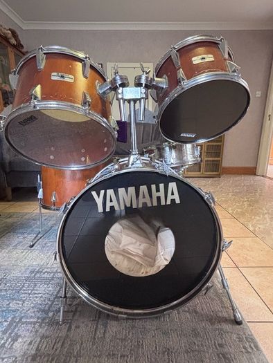 Yamaha YD 7000 drum kit