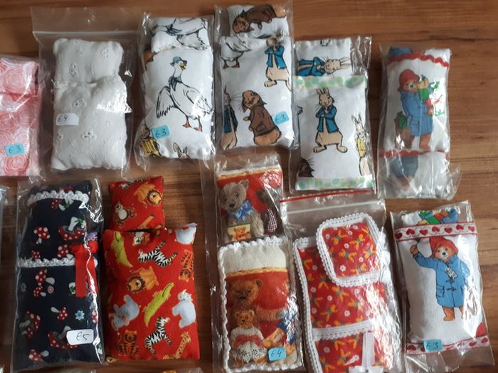 Bedding sets for dolls house nursery