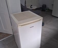 Fridge freezer