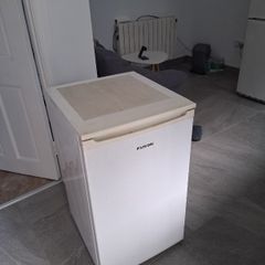 Fridge freezer