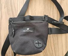 dog treat training pouch