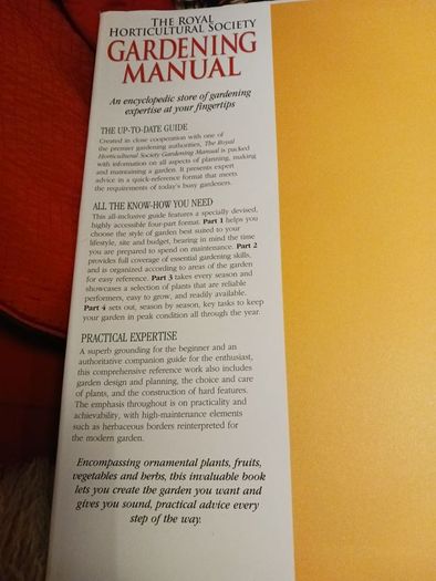 DK/ The Royal Horticultural Society/ Gardening Manual