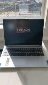 Lenovo IdeaPad Slim 5 16IAH8
