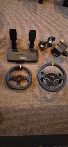 Moza R5 with round wheel
