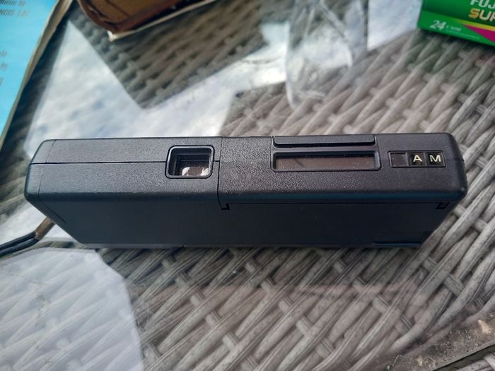 Vintage Kodak Ektralite 10 camera, with film, D18 post 8e