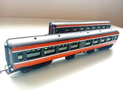 Model  Railway  Irish Mk2 Coaches