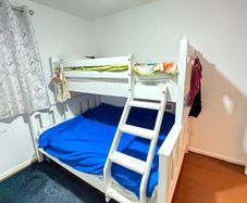Kids bunk bed