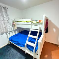 Kids bunk bed