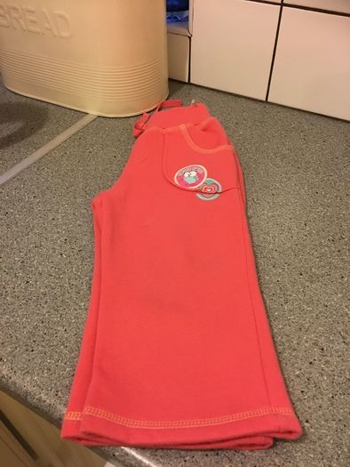 Girls new bottoms never worn 12/18 mths
