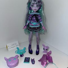 monster high twyla
