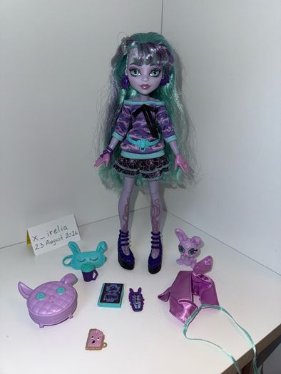monster high twyla