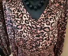 Women's Gallery Leopard Print Top NWT Size 14