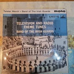 Television and Radio Theme Tunes extended play 45 record Band of the Irish Guards