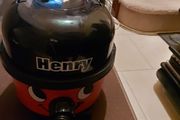 HENRY Numatic International Vacuum Cleaner, Model HVR 200-22, in excellent condition, Powerful suction