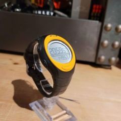 Oakley D1 Yellow and Red colors