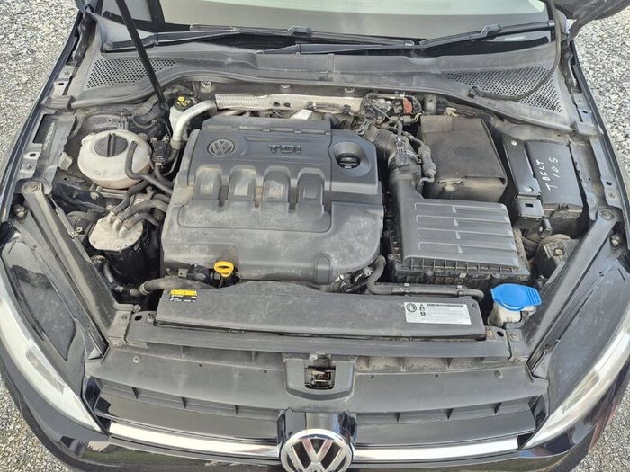 Black Volkswagen Golf 2017