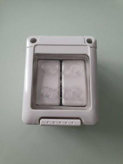 Outdoor double switch